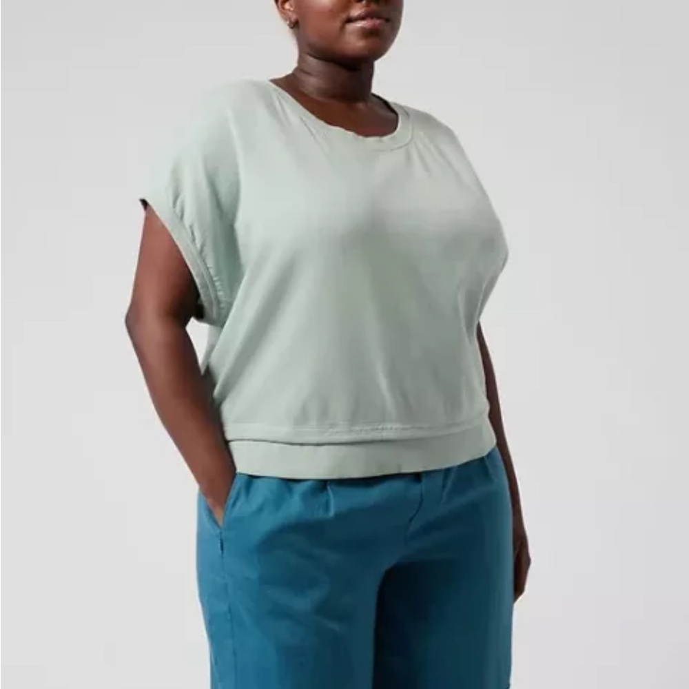 NWT Athleta Sundown Shirred Tee